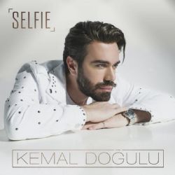 Kemal Doğulu Selfie